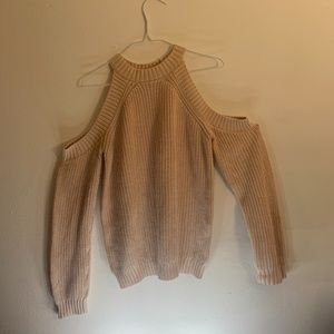 Knitwear off shoulder sweater
